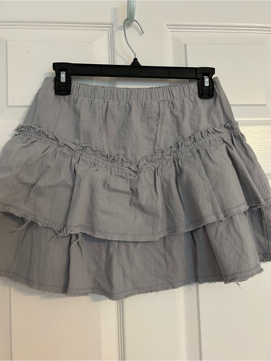 KIRIOUS LOS ANGELES Dresses & Skirts - Light Gray Tiered Ruffle Skater Skirt with Elastic Waist